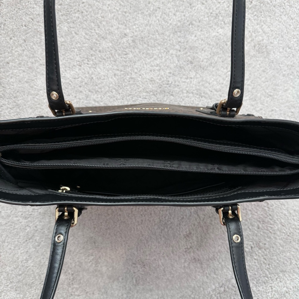 Michael Kors Voyager Large Signature Logo Tote Bag- Black and Brown - Picture 11 of 15